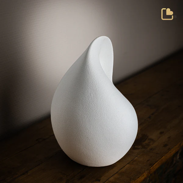 Soulful Shell White Porcelain Urn - Image 2